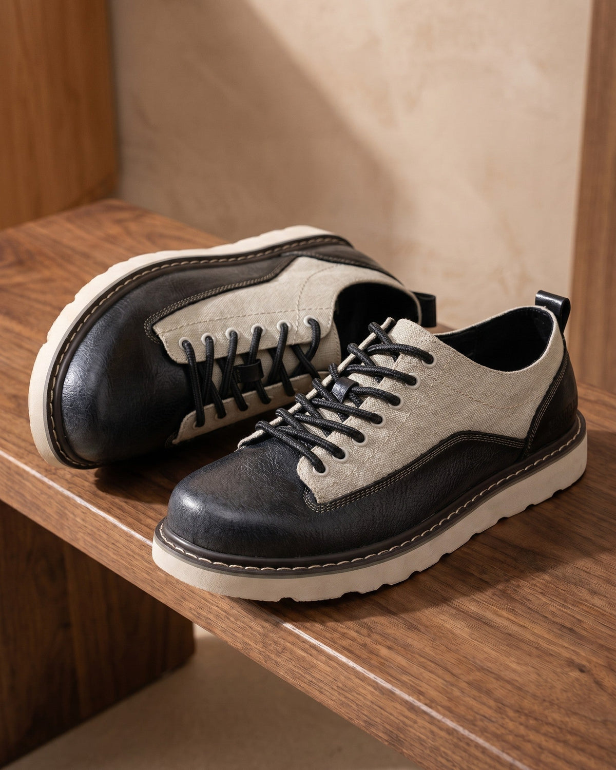 Vittorio Leather Lace-Up Shoe